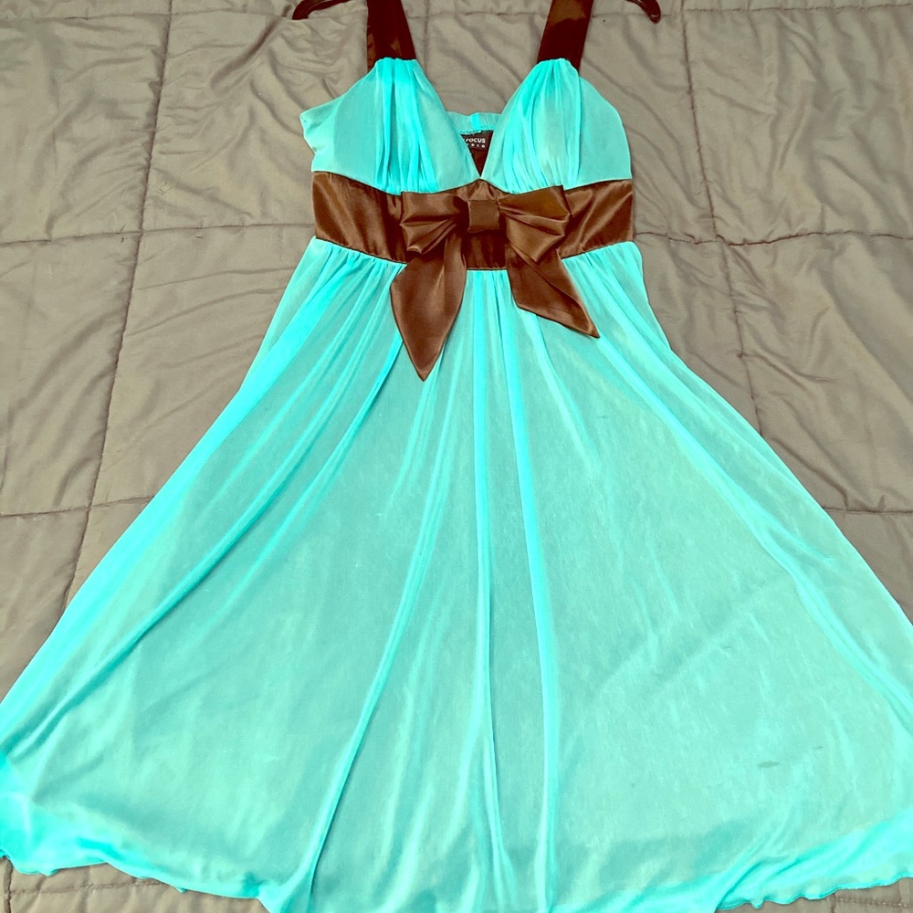 En Focus studio dress sz 12
